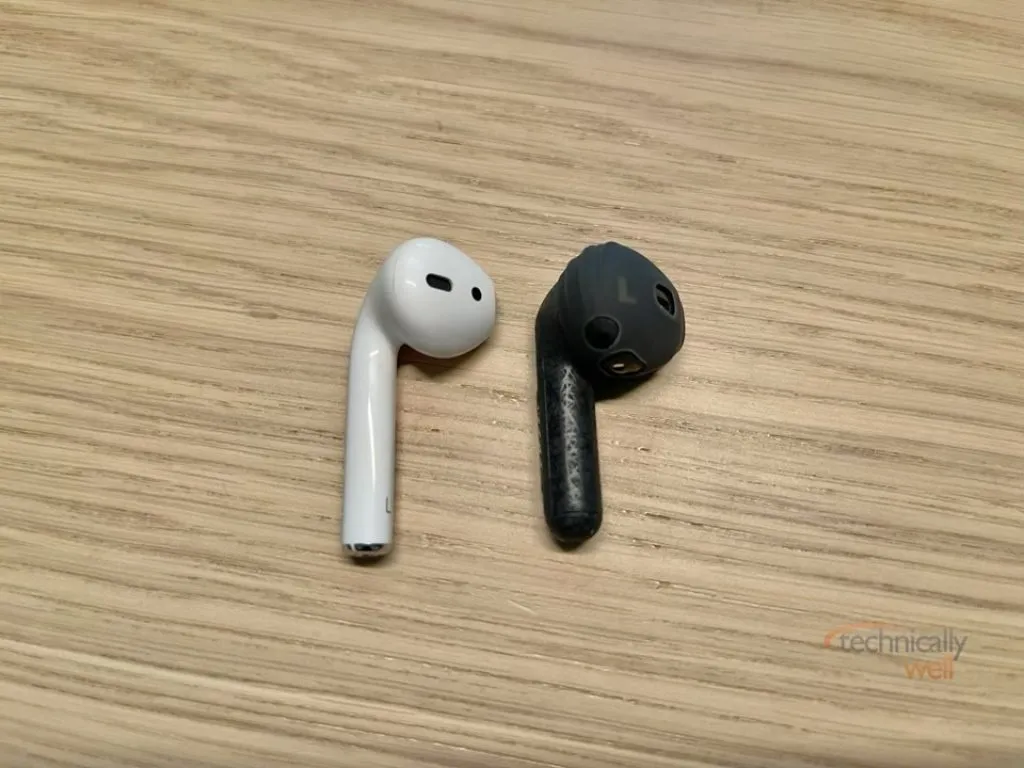 AirPod vs adidas Z.N.E. 01