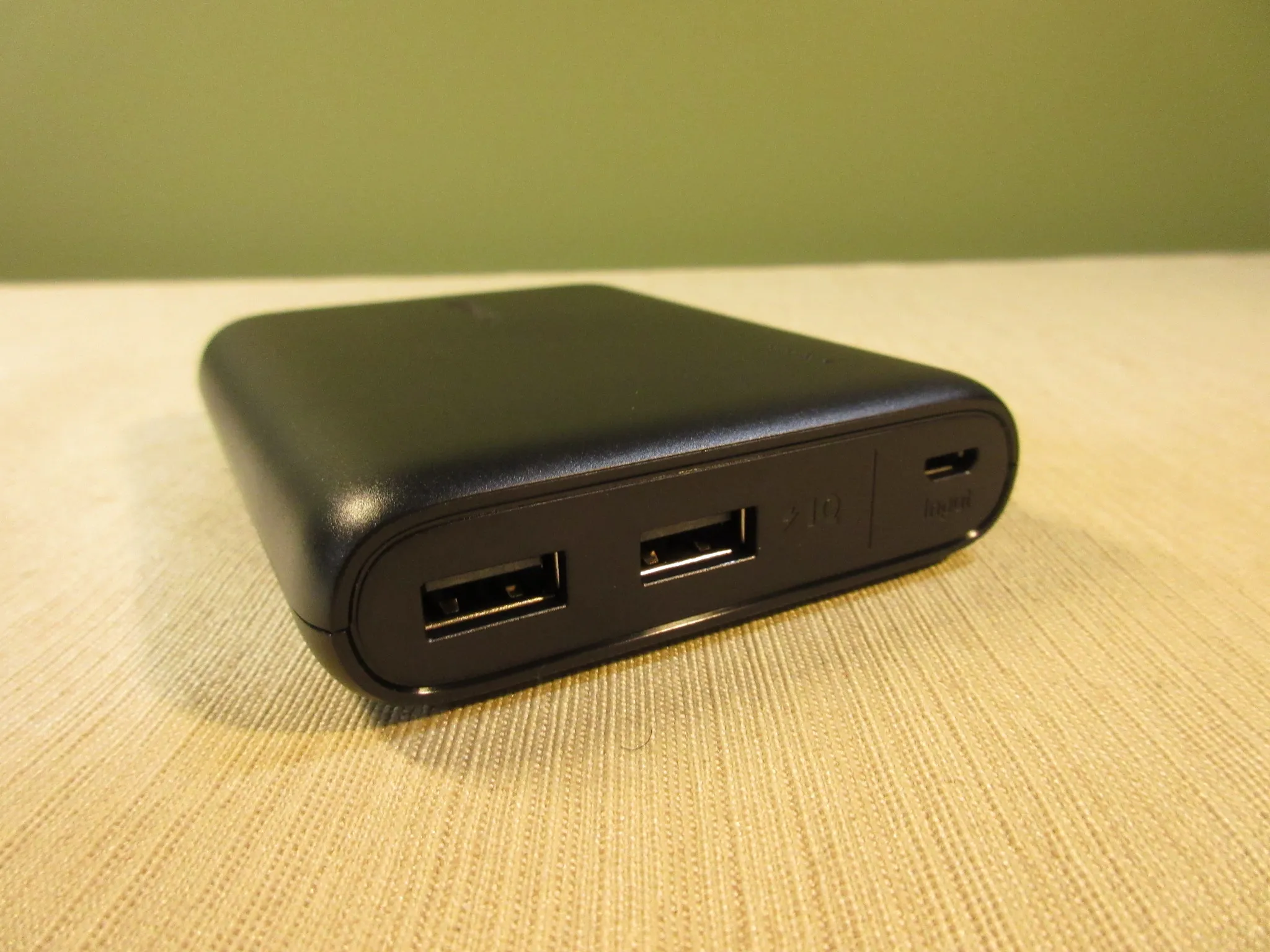 Anker PowerCore 10400 External Power Bank Review