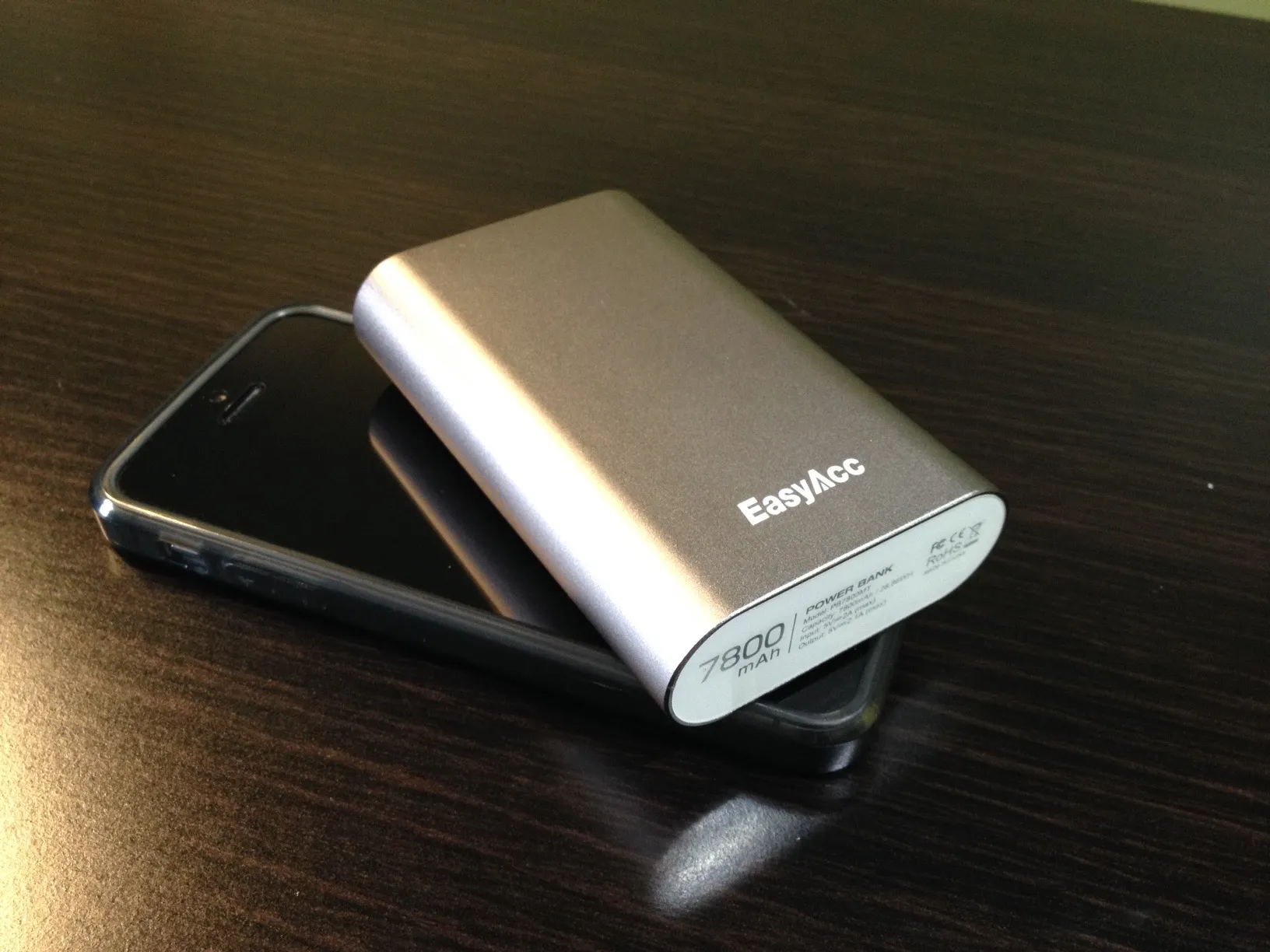 EasyAcc 7,800mAh External Battery Review