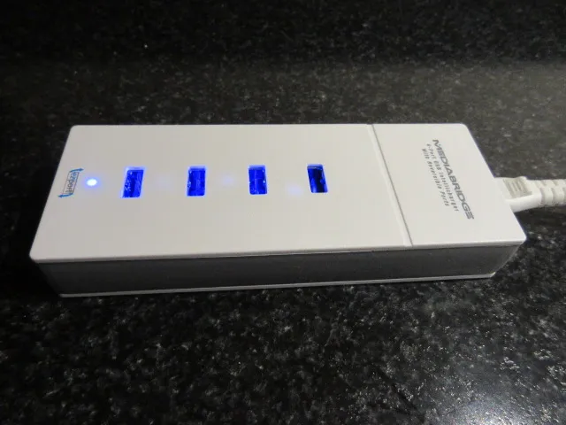 Mediabridge 4-Port USB Charger with Reversible ezPorts (30W/6A) Review