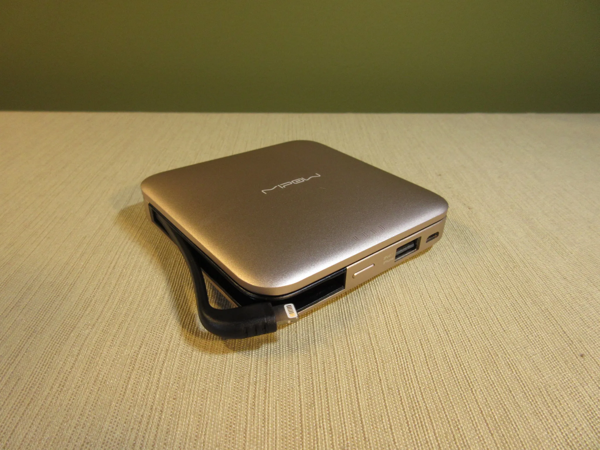 MIPOW Power Cube 9000mAh External Battery Review