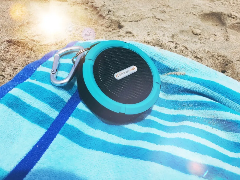 3 Tech Essentials for the Beach