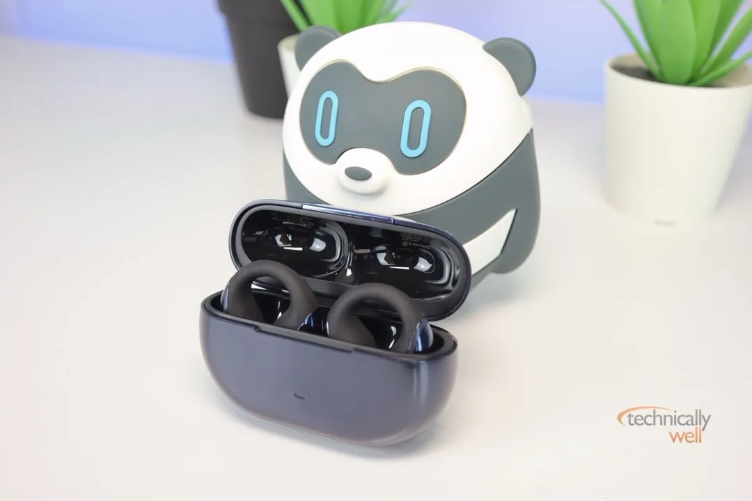 Wearing the SOUNDPEATS CC3 Pro earbuds
